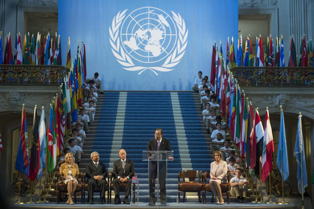 Secretário-geral da ONU, Ban Ki-moon, durante cerimônia comemorativa do 70º aniversário da adoção da Carta das Nações Unidas em San Francisco, nos EUA. Foto: ONU/Mark Garten